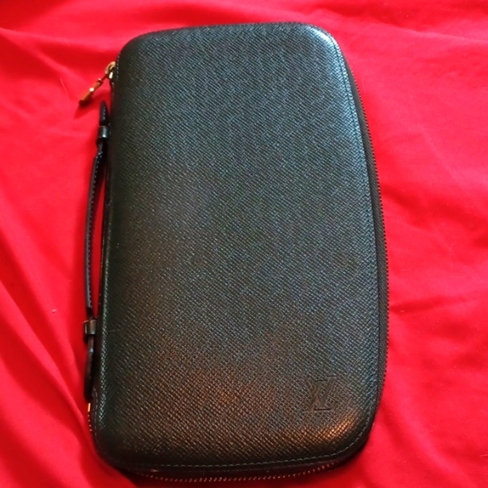 Louis Vuitton Black Wallet As Is